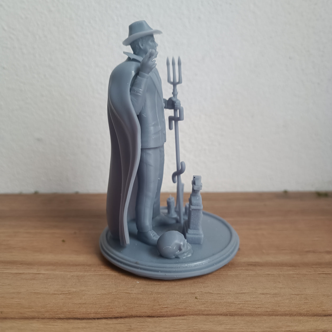 Exu Tranca Rua das Almas em miniatura impresso em 3D
