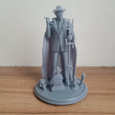 Exu Tranca Rua das Almas em miniatura impresso em 3D