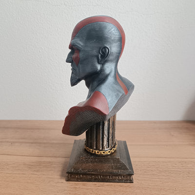 Busto (V1) Kratos God of War em miniatura impresso em 3D