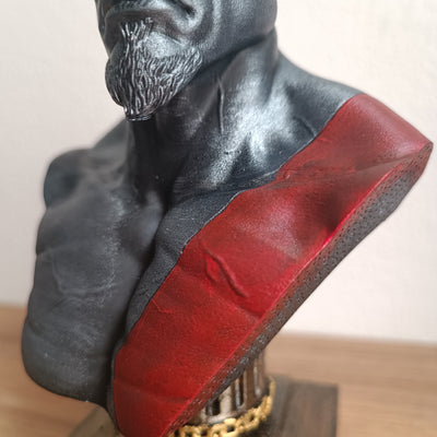 Busto (V1) Kratos God of War em miniatura impresso em 3D