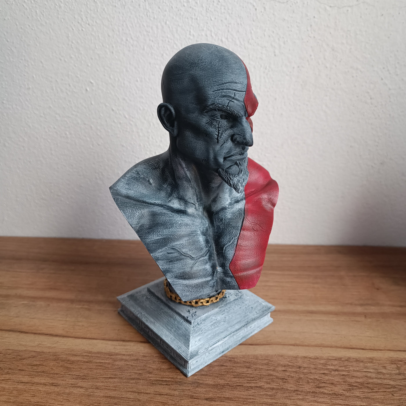 Busto (V1) Kratos God of War em miniatura impresso em 3D
