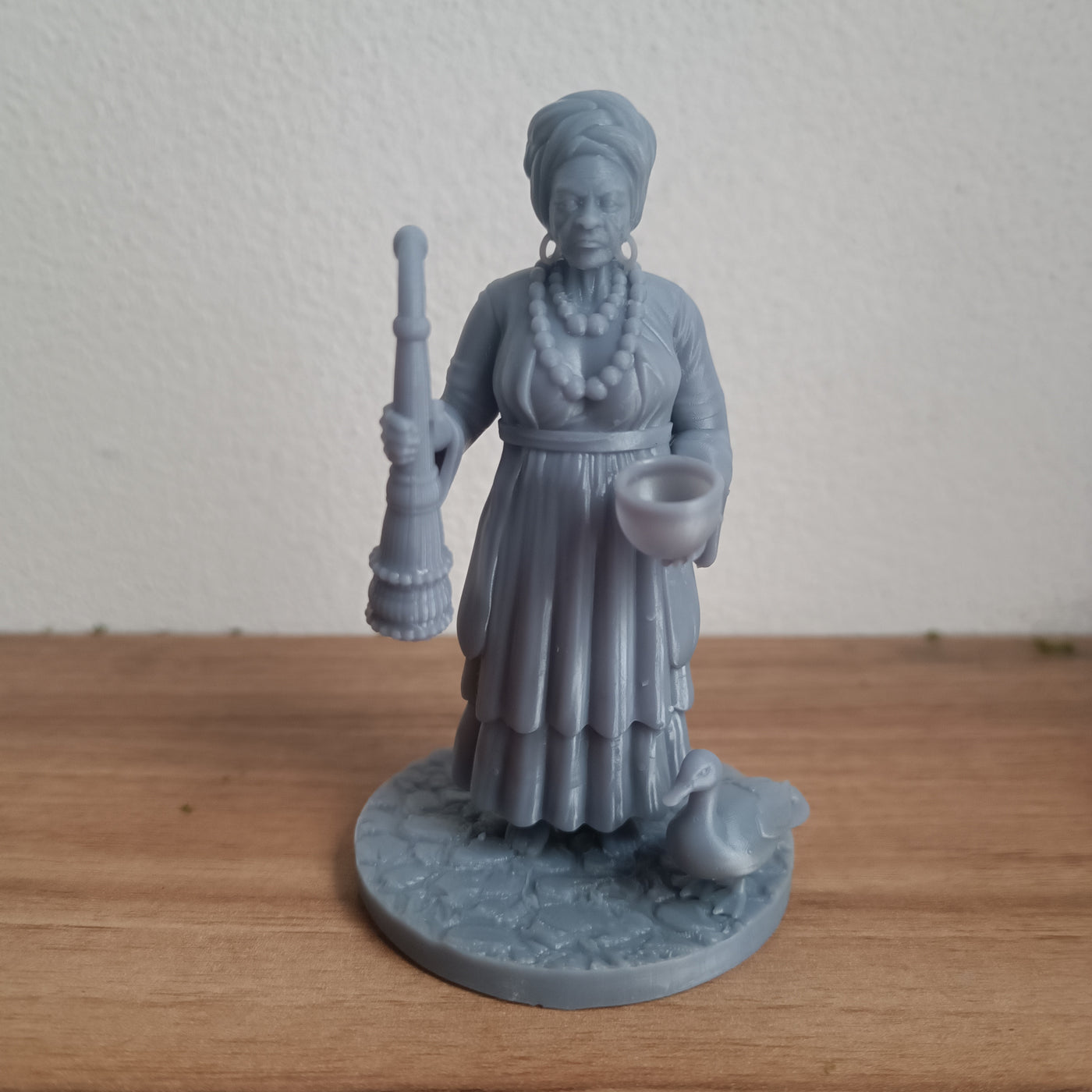 Nanã em miniatura impresso em 3D