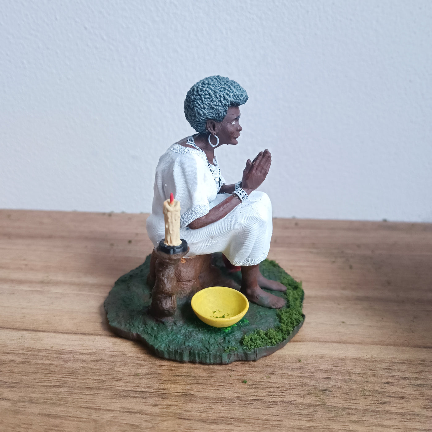 Preta Velha em miniatura impressa em 3D