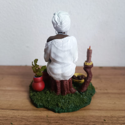 Preta Velha em miniatura impressa em 3D