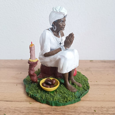 Preta Velha em miniatura impressa em 3D