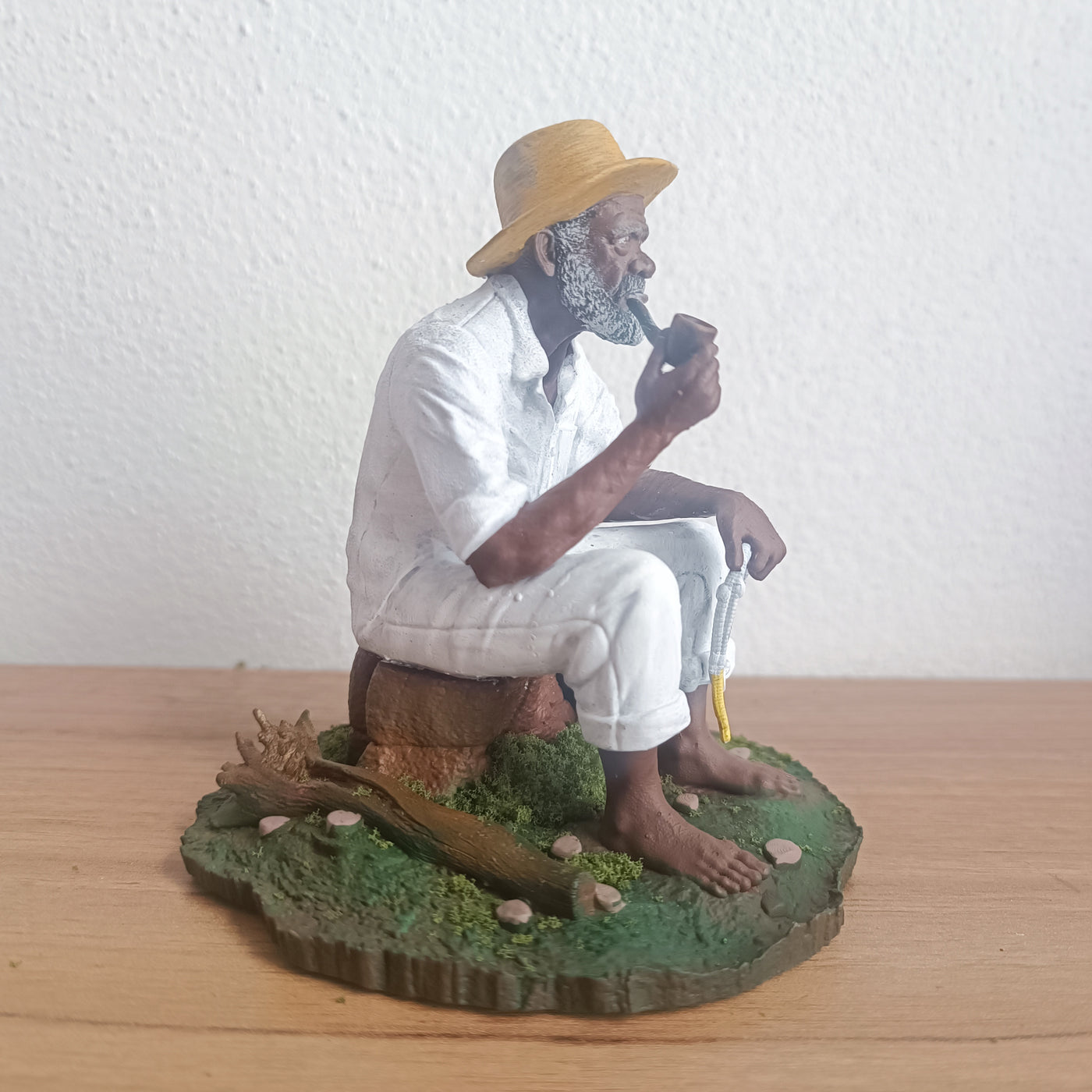 Preto Velho em miniatura impresso em 3D