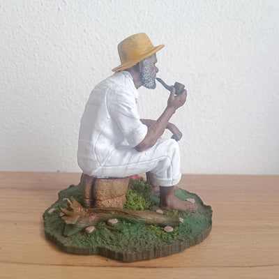 Preto Velho em miniatura impresso em 3D