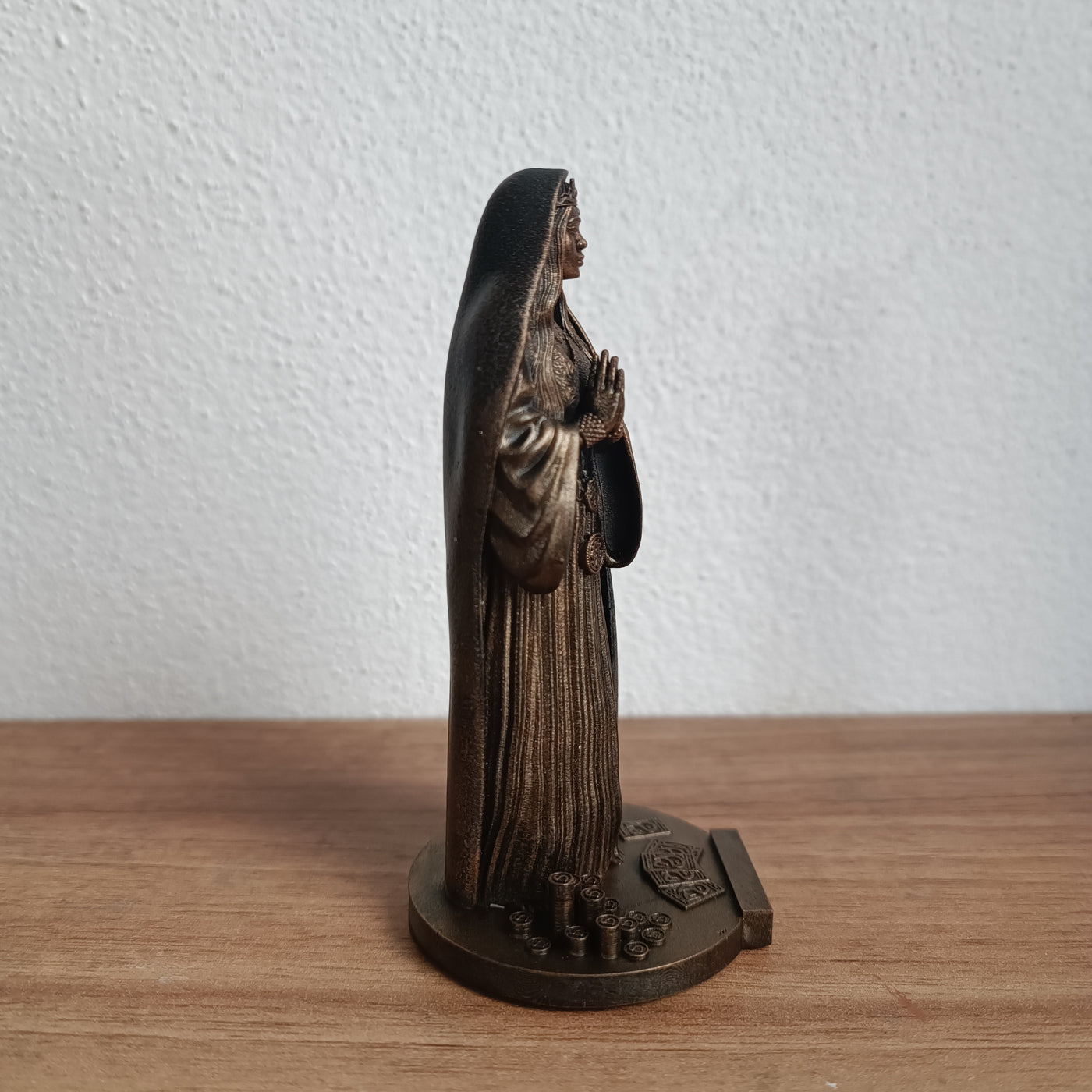 Santa Sara em miniatura impressa em 3D