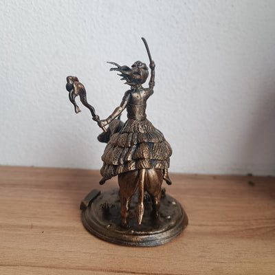 Iansã no bufalo em miniatura impressa em 3D