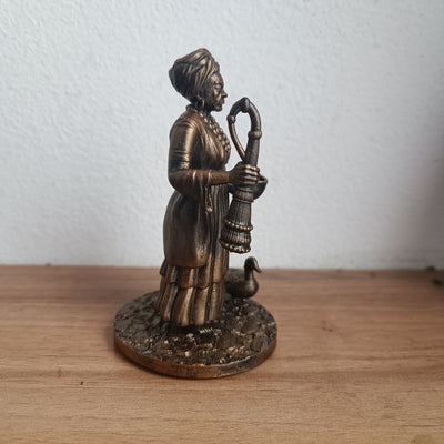 Nanã em miniatura impresso em 3D