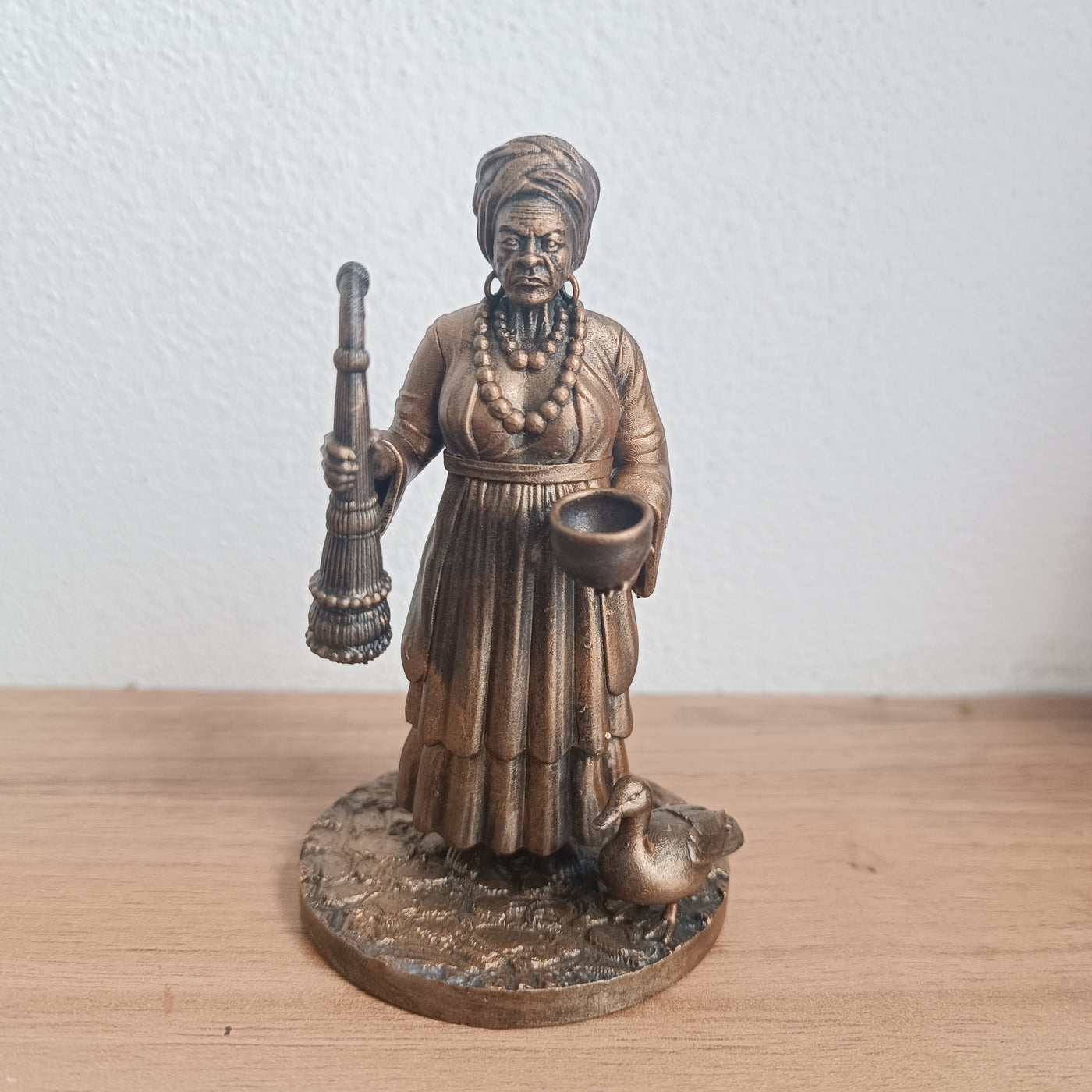 Nanã em miniatura impresso em 3D